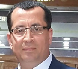 مصطفى بيش