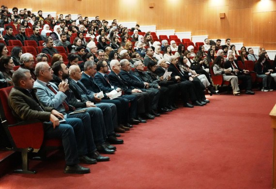 الحصاد العلمي السنوي لكلية الصيدلة وكلية إدارة المشافي 2025-2026