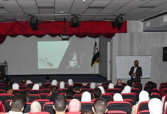 مشاركة الدكتور أيمن الكيال عميد كلية الهندسة الطبية في مؤتمر الليزر في طب الأسنان وطب الأسنان الرقمي